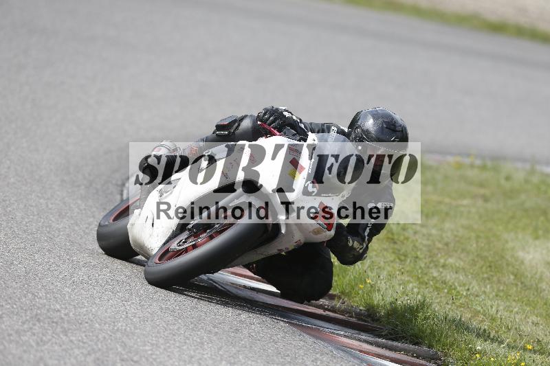 /23 07.06.2025 TZ Motorsport ADR/33